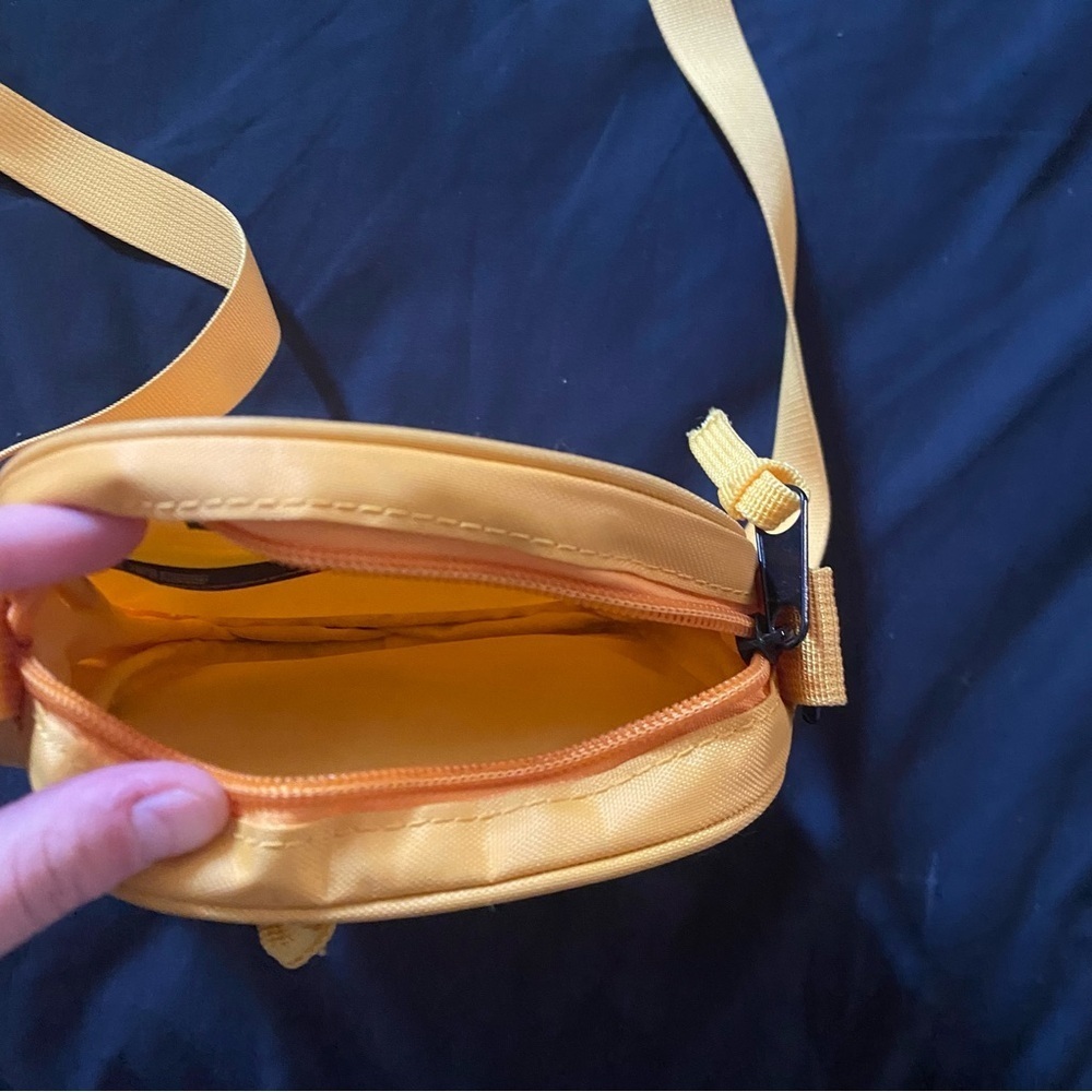 Urban Outfitters Small Crossbody Bag - Picture 2 of 3